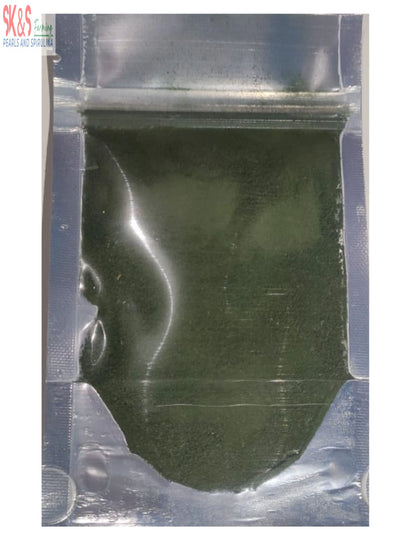 Spirulina powder packaged for face mask use